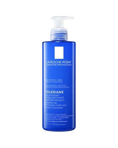 Envase de Toleriane Gel Espumoso Doble Limpiador sobre fondo blanco