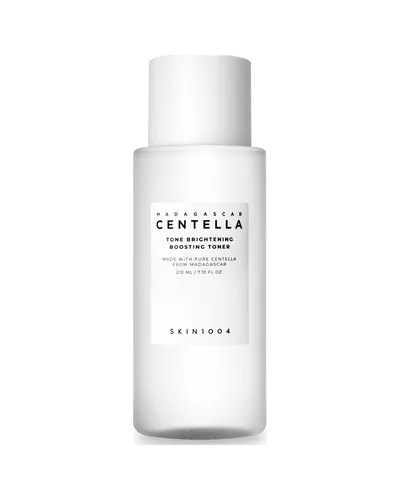 Envase de Madagascar Centella Tone Brightening Boosting Toner sobre fondo blanco
