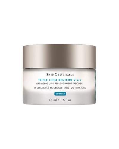 Envase de Triple Lipid Restore 2:4:2 sobre fondo blanco