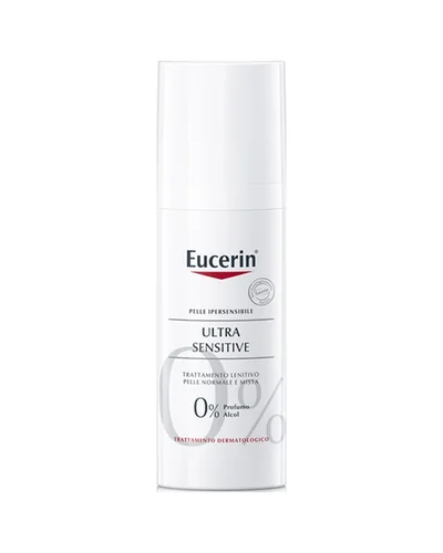 Envase de UltraSensitive Crema Calmante sobre fondo blanco