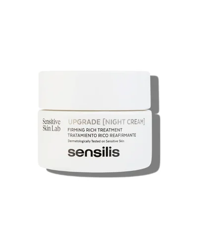 Envase de Upgrade Night Cream sobre fondo blanco